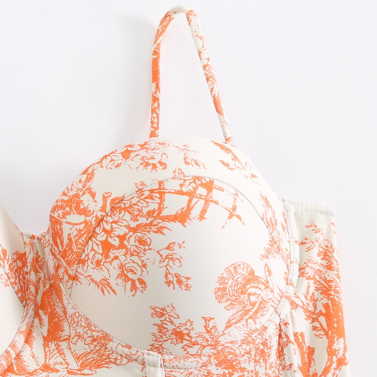 Vrouwelijke tankini Retro tank - Swimwear recensie en prijs
